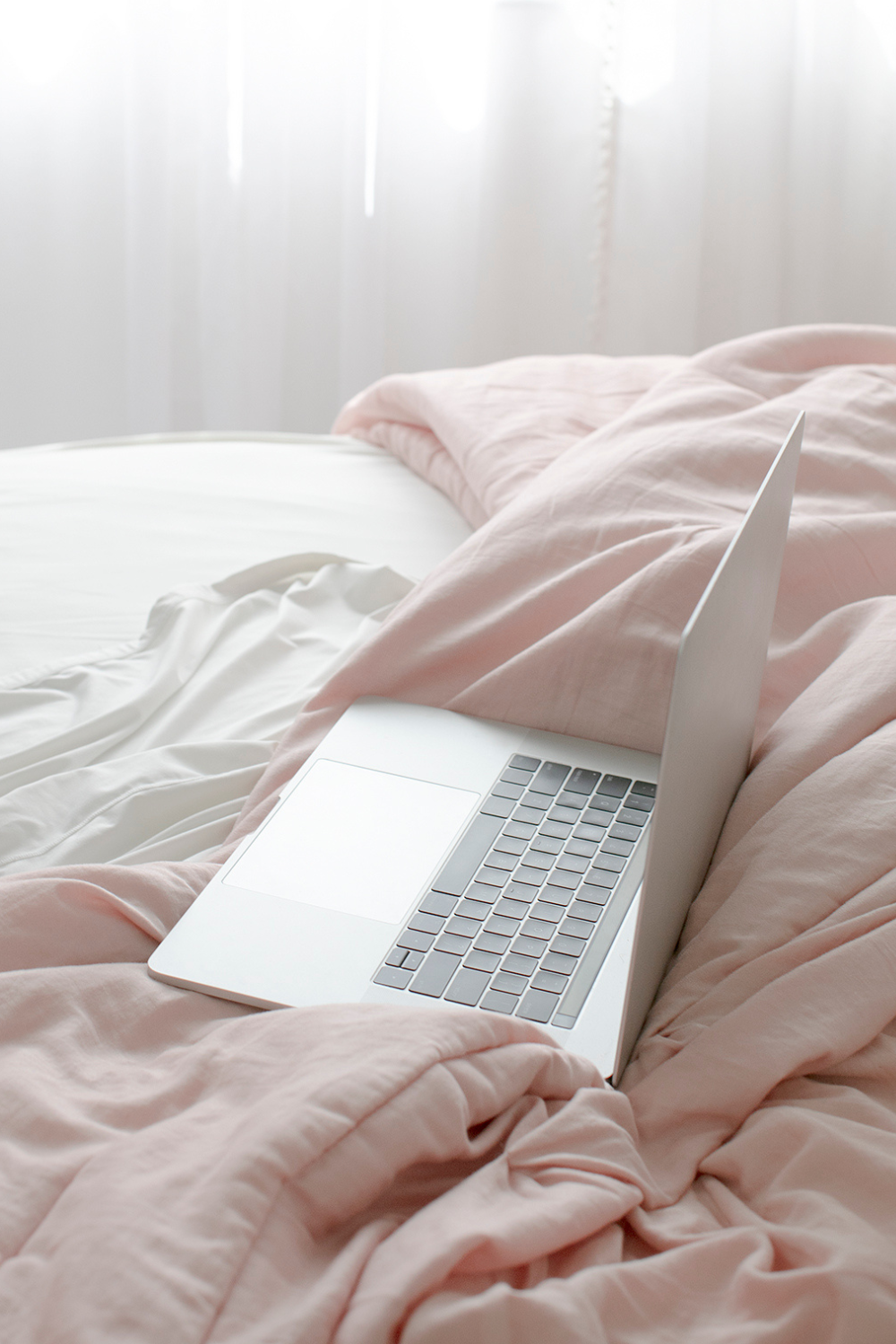 end of day: what i come back to | a simple evening routine after work